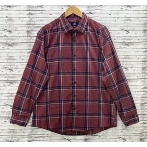 Dockers Long Sleeve Fitted Stretch Collar Shirt Men's XL 17-17.5 Red Blue Plaid